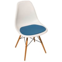 SFC 014 (Eames Side Chair) by Parkhaus