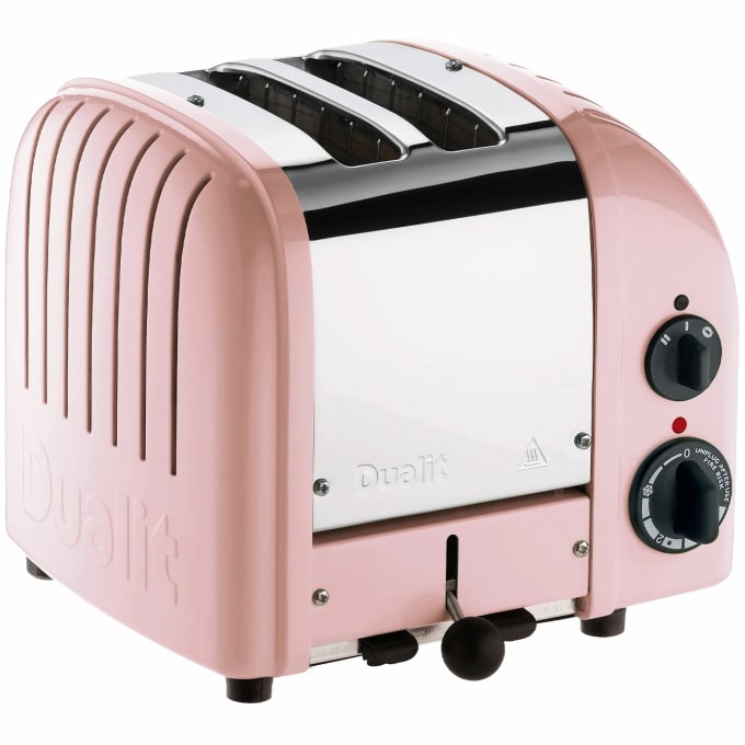Two slot toaster outlet