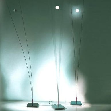 Zachtmoedigheid baden fundament Standing lamp Ilios by Ingo Maurer