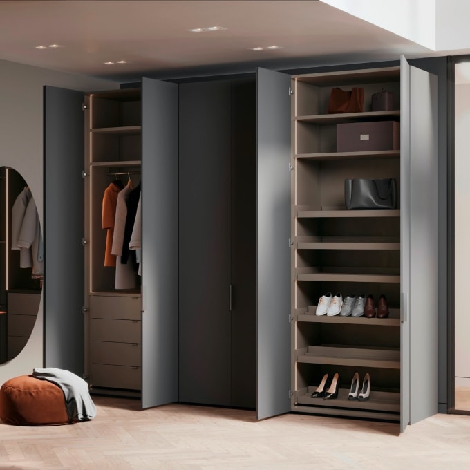 Kleiderschrank Intaro (Farbig / Höhe 243cm) von Interlübke