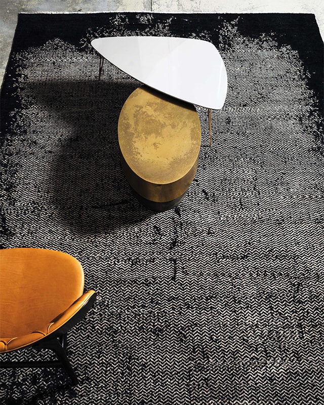 Scarlet wool rugs by Baxter