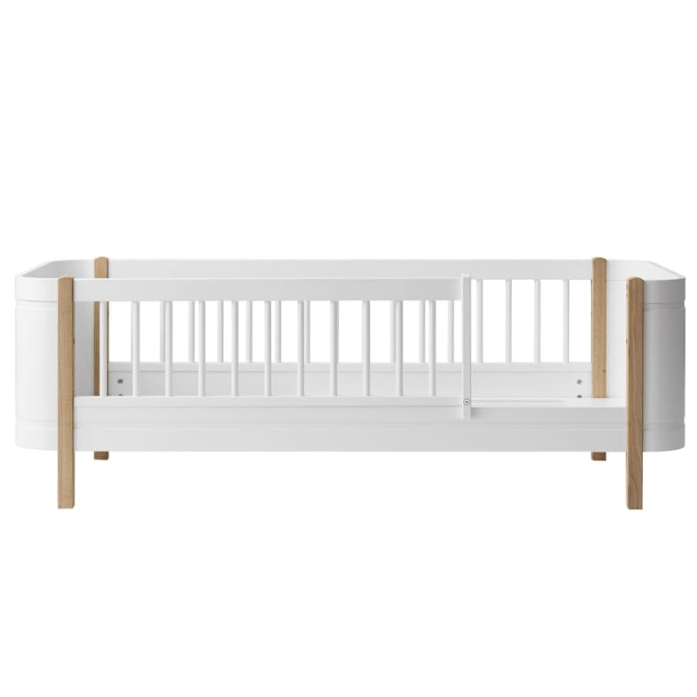 Wood Mini+ Junior cot by Oliver Furniture